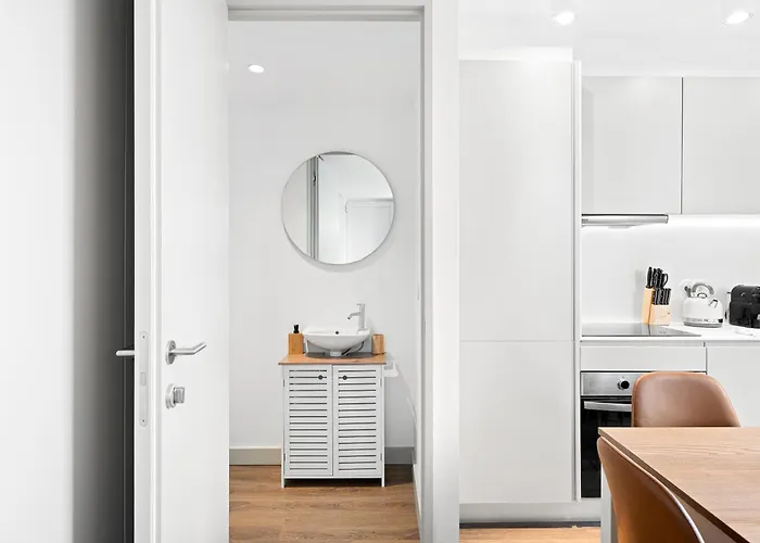 Bonjardim - Modern Garden Duplex N Appartement