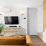 Bonjardim - Modern Garden Duplex N Διαμέρισμα *