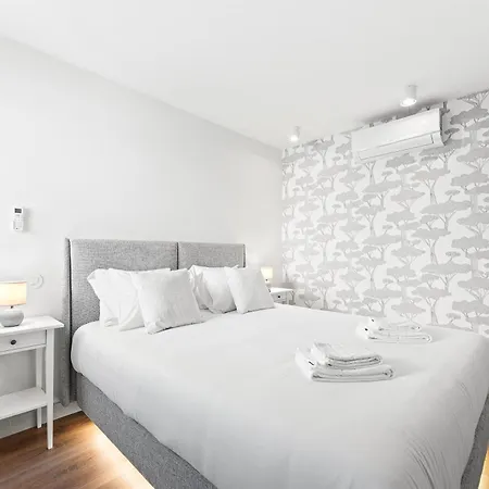 Bonjardim - Modern Garden Duplex N *