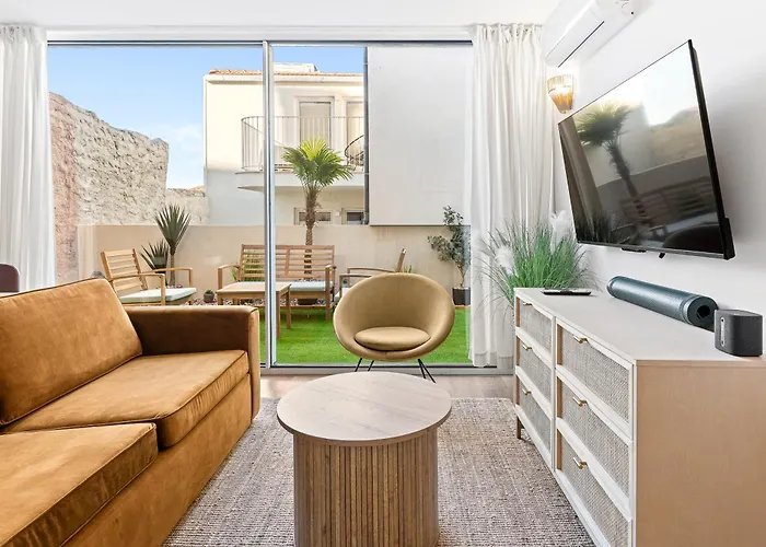 Bonjardim - Modern Garden Duplex N