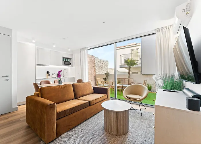 Bonjardim - Modern Garden Duplex N Apartman *