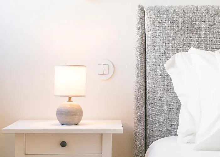 Bonjardim - Modern Garden Duplex N Apartament *